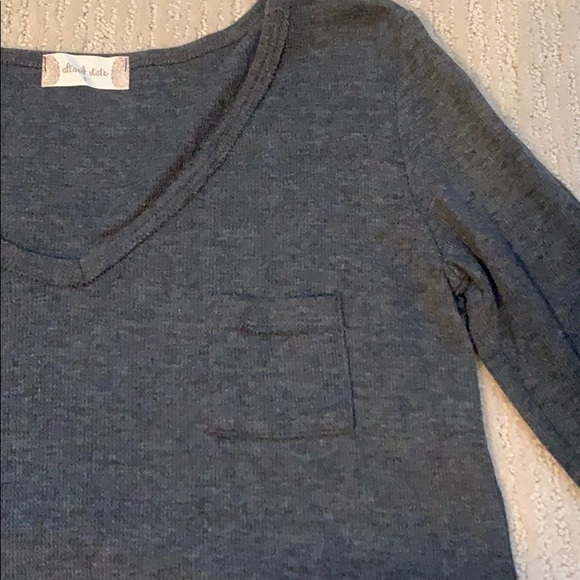 Gray loose-fitting long sleeve shirt - Picture 3 of 3